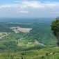 Panoroma di kawasan Gunung Bayangkaki, Desa Temon, Kecamatan Sawoo, Kabupaten Ponorogo. Foto: instagram.com @pesonabayangkaki repost@ravendraa