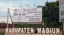 Banner ucapan Selamat Idulfitri 2024 sebagai tanda dukungan PKB Kabupaten Madiun terhadap Hari Wuryanto untuk maju sebagai Calon Bupati Madiun pada Pilkada serentak November 2024. Foto:Ist