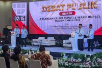 KPU Kabupaten Madiun menggelar Debat Kesatu Pilkada Madiun 2024 di RM Icha Orient Tarsan, Desa Ngepeh, Kecamatan Saradan, Kabupaten Madiun, pada Selasa (22/10/2024).
