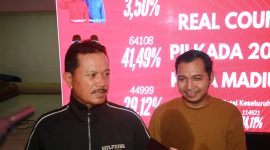 Paslon Maidi-F. Bagus Panuntun klaim kemenangan Pilwalkot Madiun berdasarkan real count internal, Rabu (27/11/2024) malam.