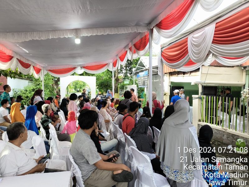 Suasana PSU di TPS 10 Kelurahan Taman, Kecamatan Taman, Kota Madiun, Minggu (1/12/2024)