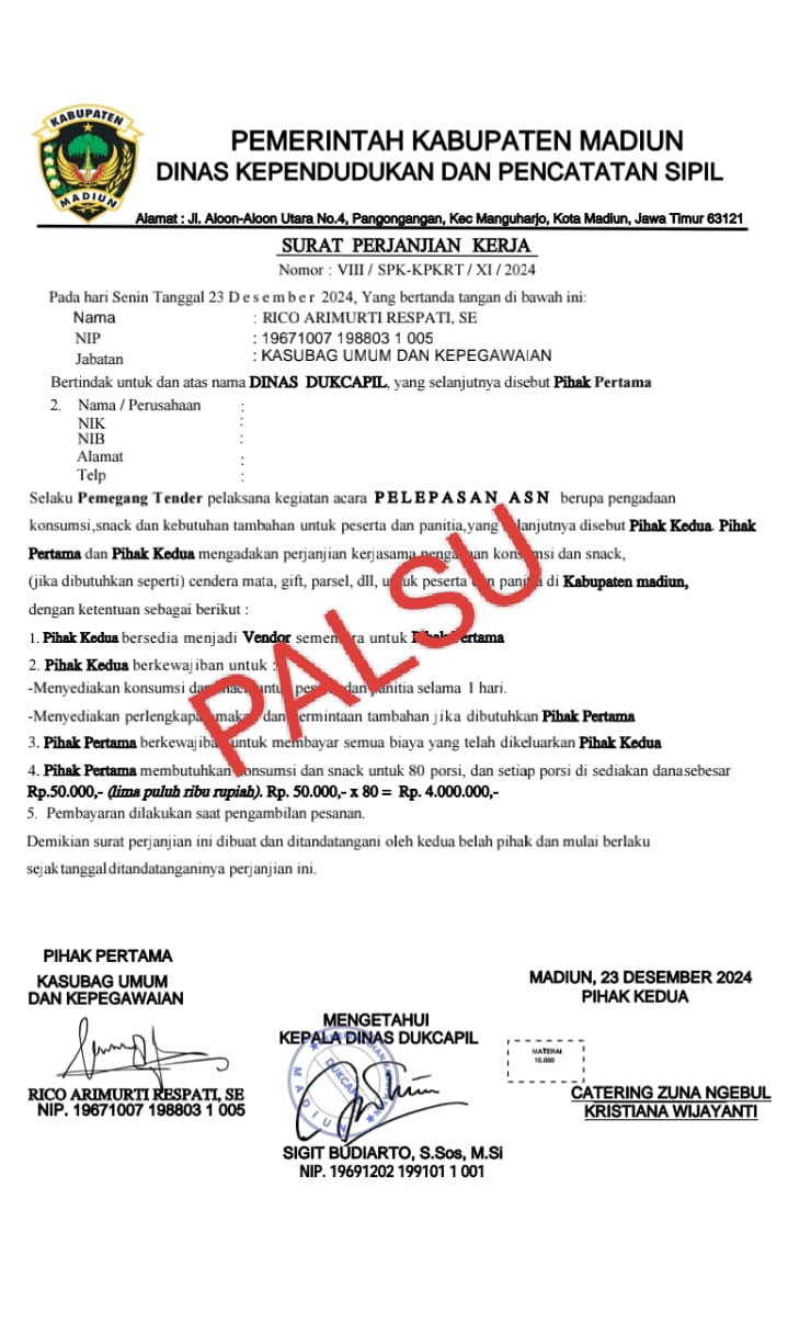 Pelaku mengelabuhi calon korban dengan mengirimkan Kop Surat Dispendukcapil Kabupaten Madiun yang dipastikan palsu.