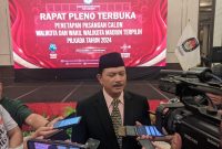 Walikota Madiun terpilih Maidi memberikan keterangan kepada wartawan.