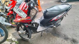 Kondisi sepeda motor korban usai terlibat kecelakaan lalu lintas. Foto : Satlantas Polres Madiun for NEUMEDIA 