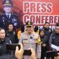 Kapolres Madiun AKBP M. Zainur Rofik memberikan keterangan kepada awak media saat press release kasus Curanmor, Selasa (28/1/2025)