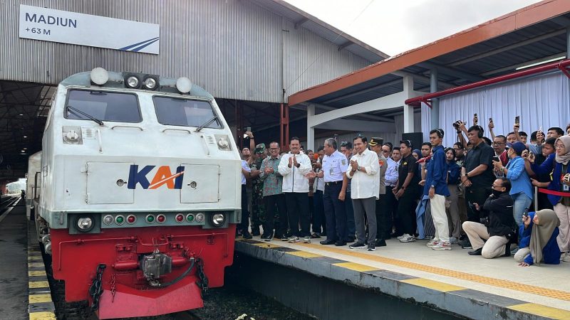 Peresmian KA Madiun Jaya relasi Madiun-Pasar Senen Jakarta, Sabtu (1/2/2025) pagi.