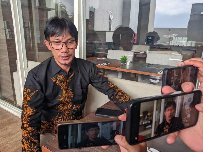 Anggota KPU Jatim, Nur Salam, ditemui di Hotel Aston usai acara FGD Evaluasi Pemilihan 2024 KPU Kota Madiun, Senin (24/2/2025)
