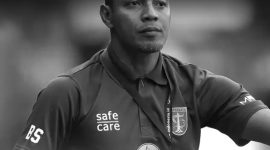 Legenda sepakbola Indonesia, Bejo Sugiantoro, meninggal dunia. Foto: Instagram @officialpersebaya