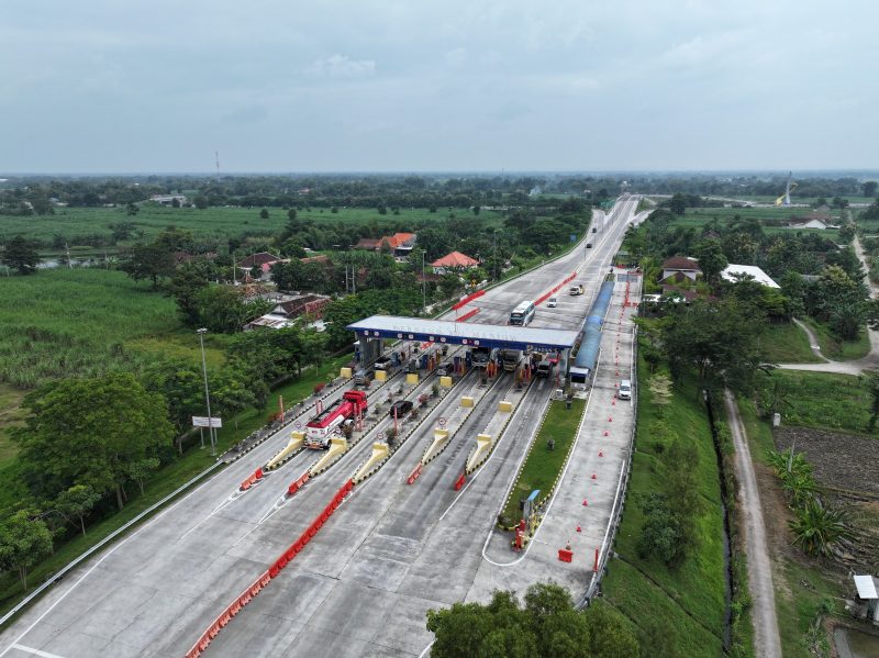 PT Jasamarga lakukan pantauan udara lalu lintas jalan Tol pada H-4 IdulFitri 1446 H.