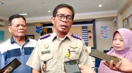 Kepala Kantor ATR/BPN Kota Madiun, Triawan Saleh memberikan keterangan kepada wartawan.