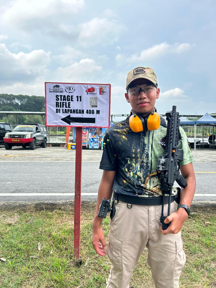 Muchammad Rafhan Fatih, atlet junior Perbakin Magetan yang sukses raih dua trofi di ajang level nasional. Foto : istimewa 