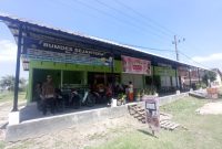 Lapak UMKM yang dikelola oleh Badan Usaha Milik Desa (BUMDes) Sejahtera Desa Rejosari, Kecamatan Sawahan, Kabupaten Madiun.