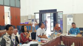 Kepala Dispendikbud Kabupaten Madiun, Siti Zubaidah saat membuka FKP, Kamis (31/7/2025). 