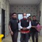 Kusno (61), Kepala Desa Sukosari, Kecamatan Dagangan, Kabupaten Madiun, ditetapkan sebagai tersangka kasus dugaan korupsi proyek pembangunan kolam renang. 