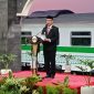 Bupati Madiun Hari Wuryanto memberikan sambutan sebelum memberangkatkan perjalanan perdana KA BIAS di stasiun Caruban, Minggu (17/8/2025). 