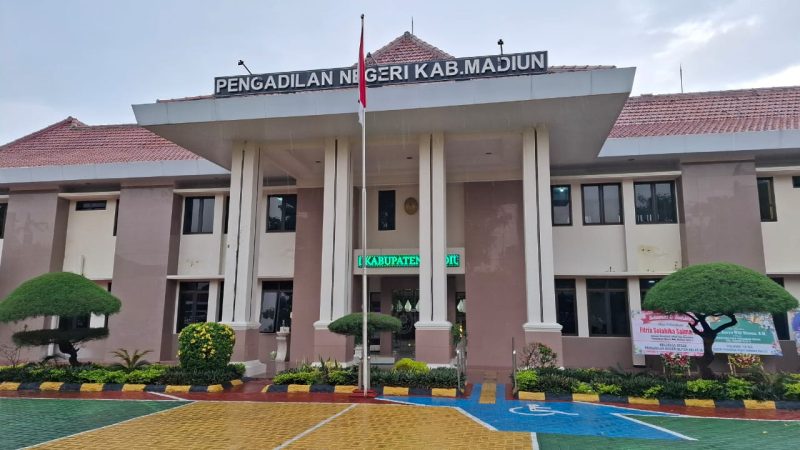 Kantor Pengadilan Negeri Kabupaten Madiun. 