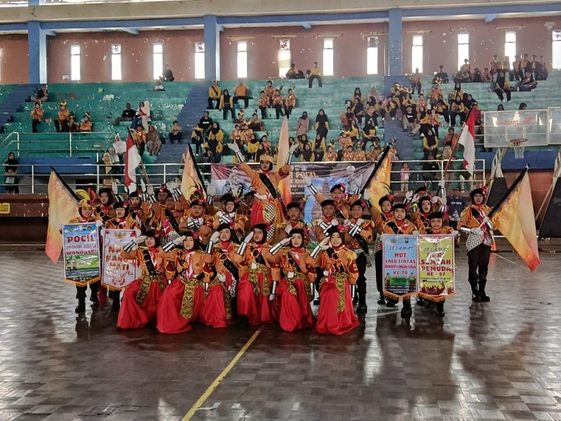 Penampilan salah satu peserta lomba Pocil Kabupaten Madiun di GOR Wilis, Selasa (28/10/2025) 