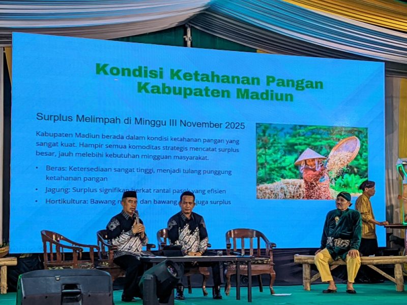 Sarasehan BST menjadi ajang penyampaian aspirasi warga secara langsung kepada kepala daerah. 