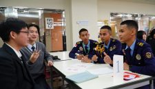 Tiga Taruna SMAN 3 Taruna Angkasa Jawa Timur mengikuti program student exchange ke Jepang. Foto : istimewa