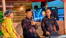 Bupati Madiun Hari Wuryanto bersama Wakil Bupati Madiun dr. Purnomo serap aspirasi dari masyarakat melalui sarasehan Bahana Bersahaja di Desa Bulakrejo, Kecamatan Balerejo, Selasa (10/2/2026) malam. 