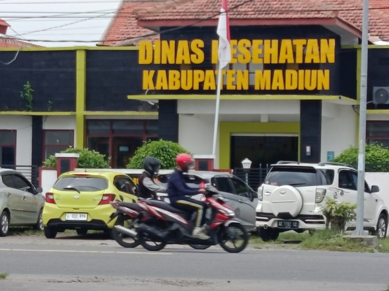 Kantor Dinas Kesehatan Kabupaten Madiun. 