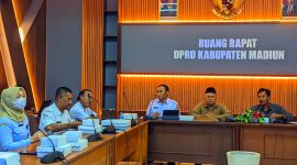 Rakor Badan Pembentukan Peraturan Daerah (Bapemperda) bersama Pemkab Madiun di gedung DPRD Kabupaten Madiun, Rabu (8/4/2026). 