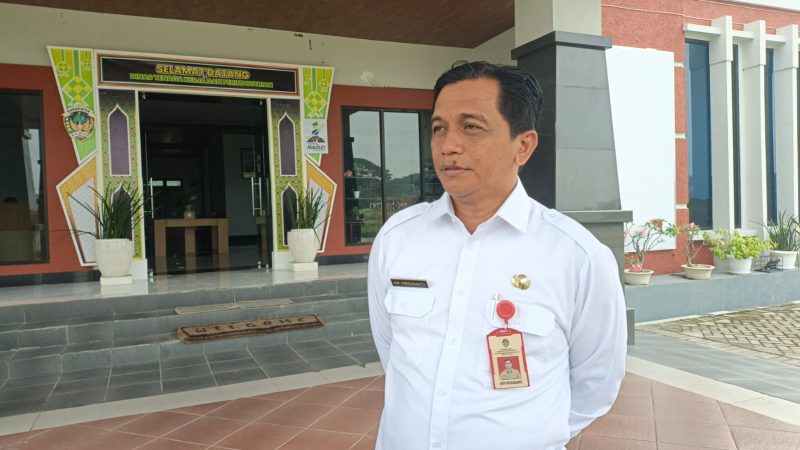 Kepala Dinas Tenaga Kerja dan Perindustrian (Disnakerin) Kabupaten Madiun, Arik Krisdiananto. 