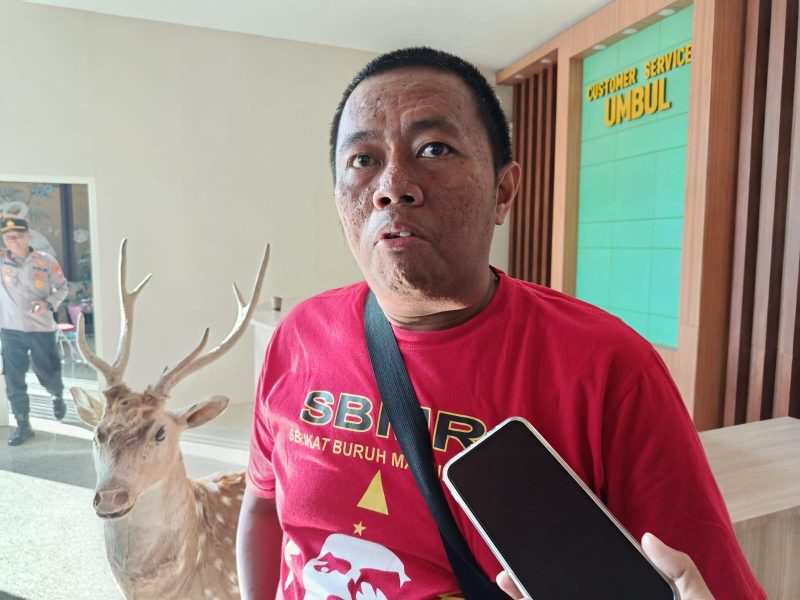 Ketua Sarikat Buruh Madiun Raya (SBMR), Aris Budiono. 