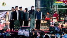 Meriahnya Konser Gema Merah Putih di Lapangan Bangunsari, Kecamatan Dolopo, Kabupaten Madiun, Jumat (15/5/2026) malam.