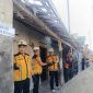 Bupati Madiun Hari Wuryanto bersama Wakil Bupati dr. Purnomo Hadi, Sekretaris Daerah Sigit Budiarto terjun langsung kerja bakti Bedah RTLH warga Bangunsari, Dolopo. 