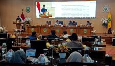 DPRD Kota Madiun kompak menyoroti sejumlah isu strategis yang dinilai perlu mendapat penjelasan dari Pemkot.