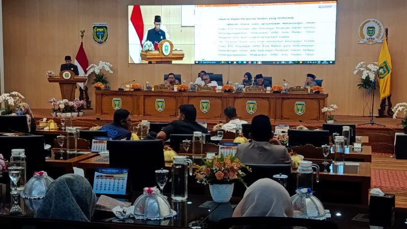 DPRD Kota Madiun kompak menyoroti sejumlah isu strategis yang dinilai perlu mendapat penjelasan dari Pemkot. 