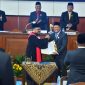 Agus Prayitno resmi menjabat Wakil Ketua DPRD Kabupaten Madiun menggantikan Ali Masngudi