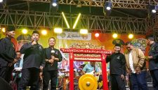 Bupati Madiun Hari Wuryanto, Wabup Madiun dr. Purnomo Hadi, Sekda Sigit Budiarto dan jajaran Forkopimda membuka Sepasma wilayah tengah di lapangan Desa Tiron, Rabu (1/7/2026) malam