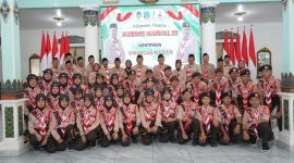 Bupati Hari Wuryanto didampingi Wakil Bupati dr. Purnomo Hadi melepas Kontingen Pramuka Kabupaten Madiun menuju Jamnas XII 2026 Cibubur di Pendopo Muda Graha, Selasa (11/8/2026) sore. Foto : istimewa