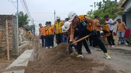 Proyek drainase di Desa Teguhan saat Bahana Bersahaja, Kamis (20/8/2026) 