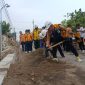 Proyek drainase di Desa Teguhan saat Bahana Bersahaja, Kamis (20/8/2026) 