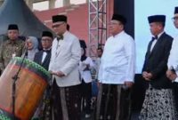 Menteri Haji dan Umrah, Mochamad Irfan Yusuf, resmi membuka Expo UMKM dan Ekosistem Haji dan Umrah 2026 sekaligus Kick Off manasik haji di Stadion Wilis, Kota Madiun, Jumat (25/9/2026)