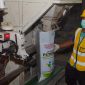 Proses pembuatan pupuk organik bersubsidi Petroganik di Kecamatan Pilangkenceng, Kabupaten Madiun 